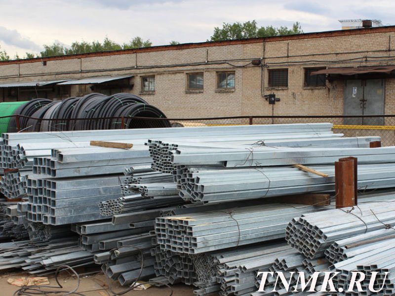 Труба профильная оцинкованная 25х25х1 мм ст. 20 купить в Орле